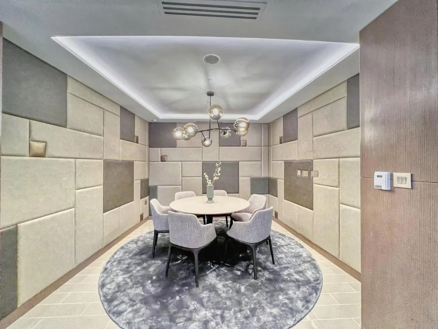 Guestready - Above The Clouds At Opera Grand Apartment Dubai