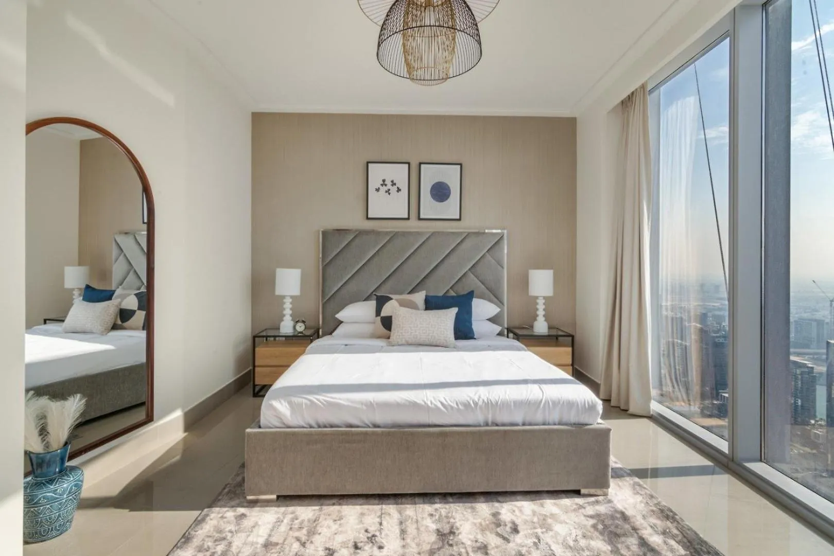 דירות דובאי Guestready - Above The Clouds At Opera Grand 0*,  איחוד האמירויות הערביות